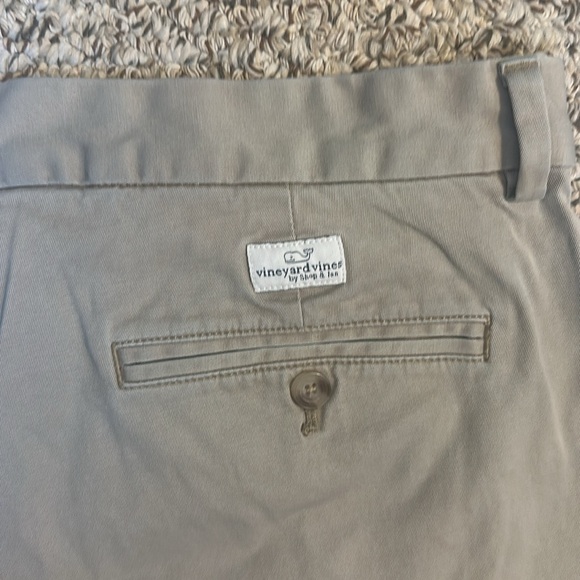 Vineyard Vines 9” Stretch Breaker Shorts Khaki Size 38 - Picture 7 of 7